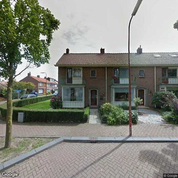 Straatbeeld van Vijverlaan 15, 2411AJ Bodegraven