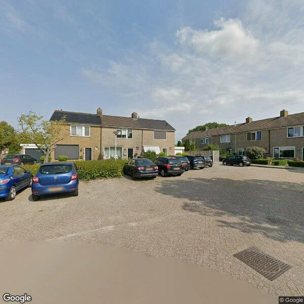 Straatbeeld van Vikarijbuorren 23, 9047HV Minnertsga