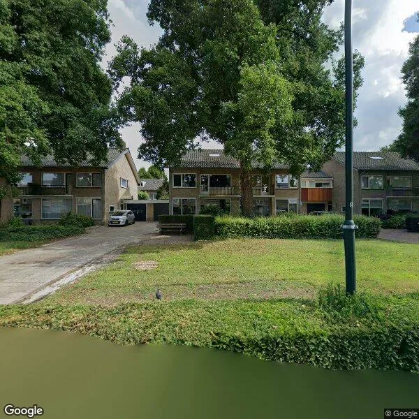 Straatbeeld van Vincent van Goghlaan 8, 5581JM Waalre