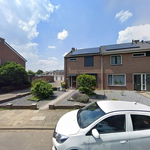 Straatbeeld van Vincent van Goghstraat 11, 5953JD Reuver