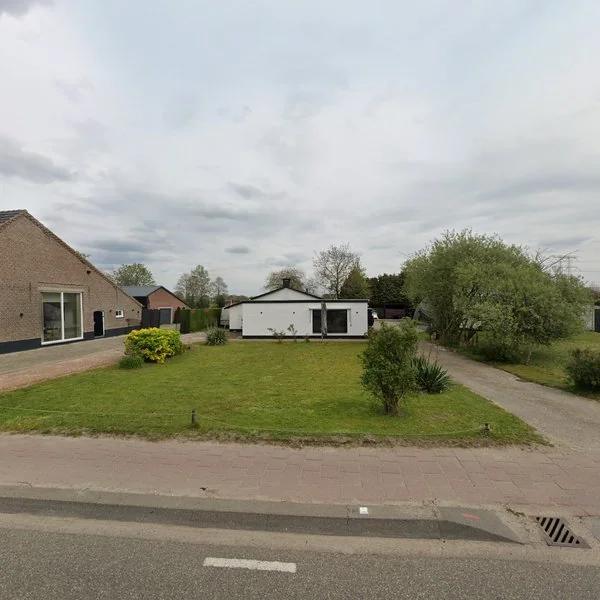 Straatbeeld van Vinkenberg 15, 5066PD Moergestel