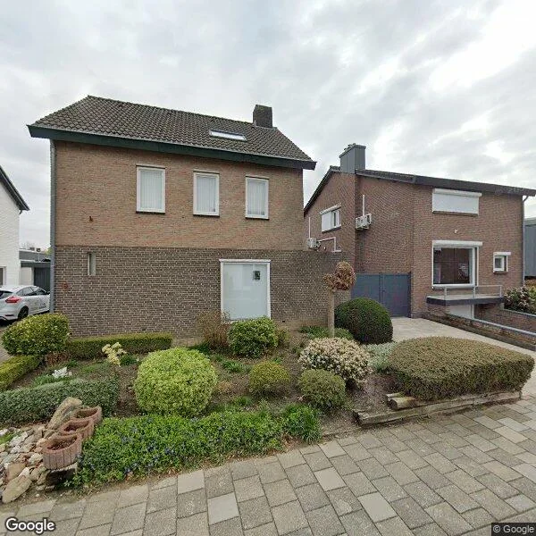 Straatbeeld van Vinkenweg 6, 6325BB Berg en Terblijt