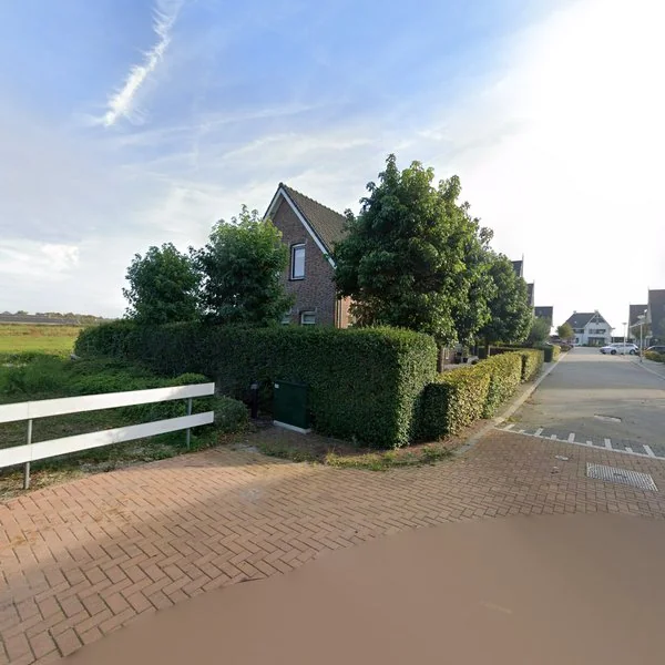 Straatbeeld van Visschouw 1, 2811LK Reeuwijk