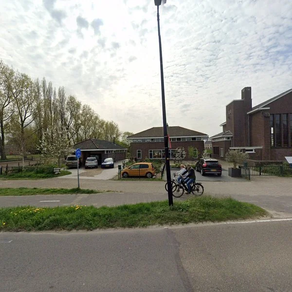 Straatbeeld van Vlaardingsedijk 12, 3143LN Maassluis