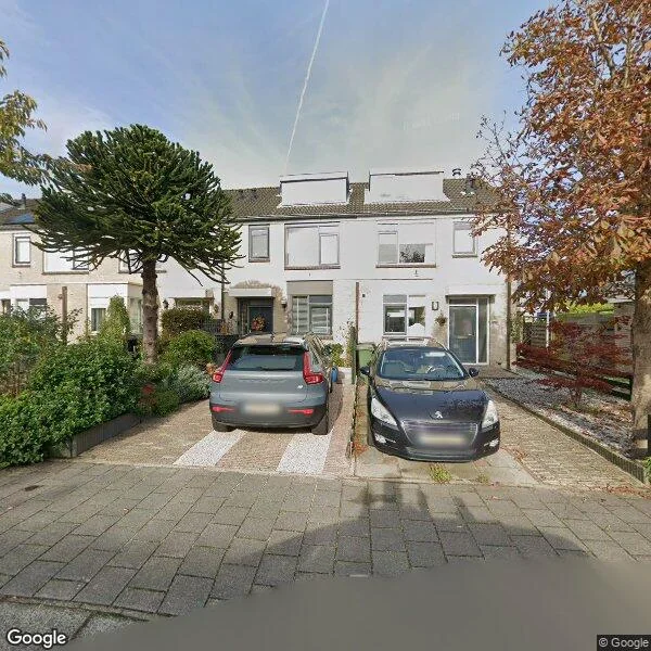 Straatbeeld van Vliegeniersweg 4, 2171PB Sassenheim
