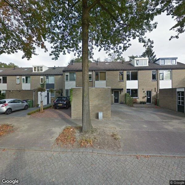 Straatbeeld van Vliegtuiglaan 21, 3769JM Soesterberg