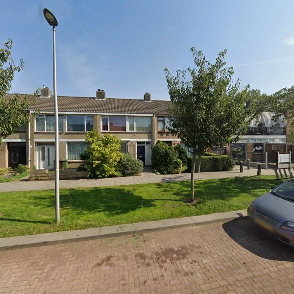 Straatbeeld van Vlierboomstraat 4, 2404EE Alphen aan den Rijn