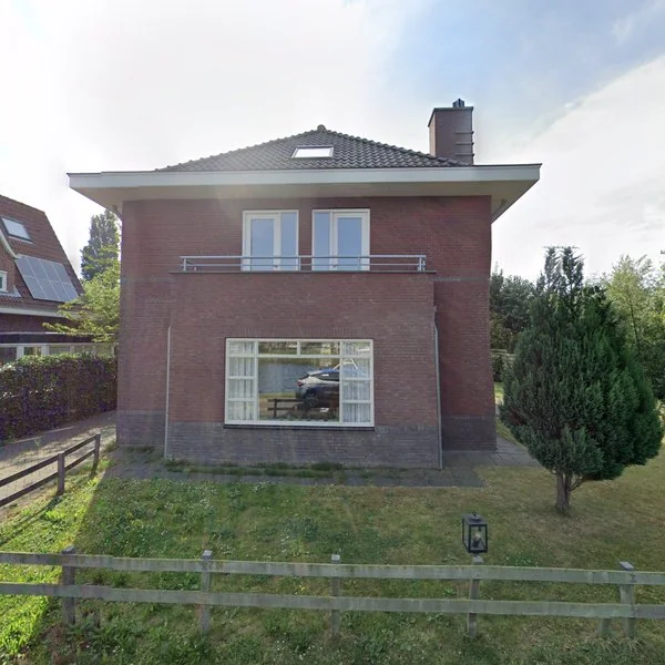Straatbeeld van Vlietweg 24, 2323LB Leiden