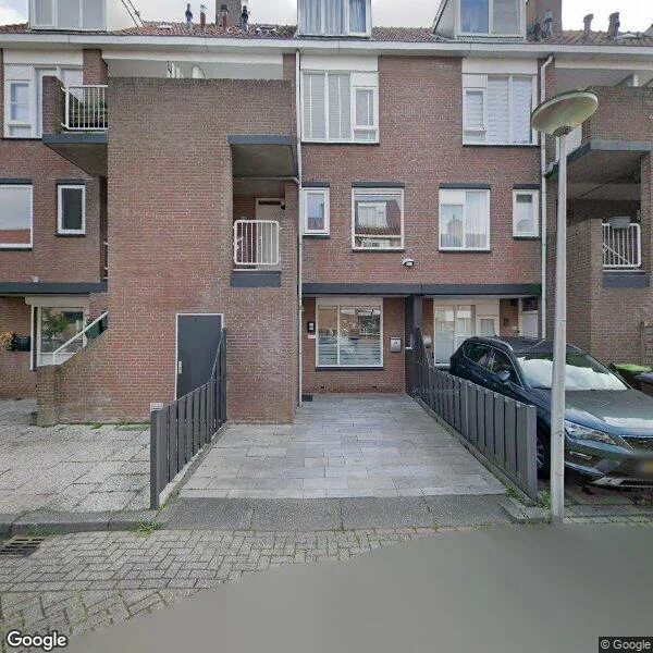 Straatbeeld van Vlinderveen 556, 3205EN Spijkenisse
