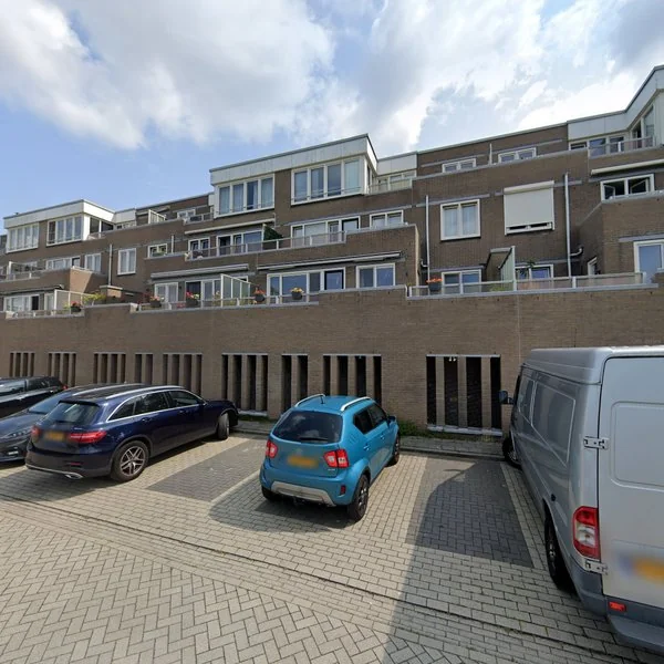 Straatbeeld van Vollenhoveschans 77, 1324HV Almere
