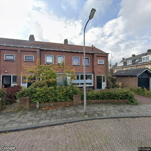 Straatbeeld van Vondelstraat 2, 2251KH Voorschoten