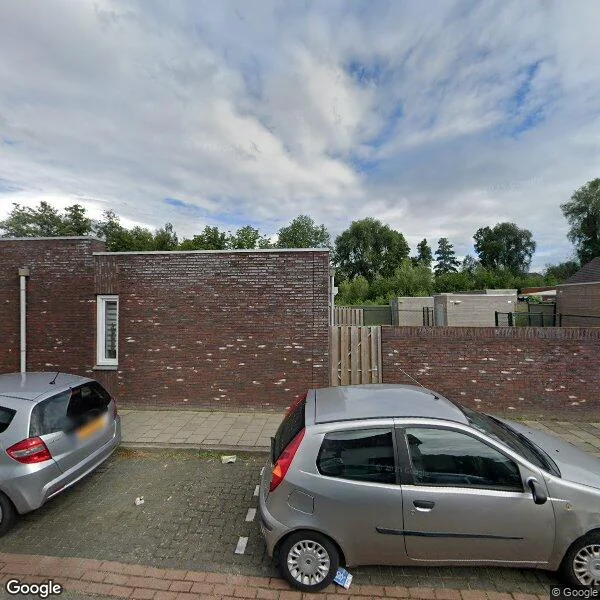 Straatbeeld van Vonderstraat 40, 6365CR Schinnen