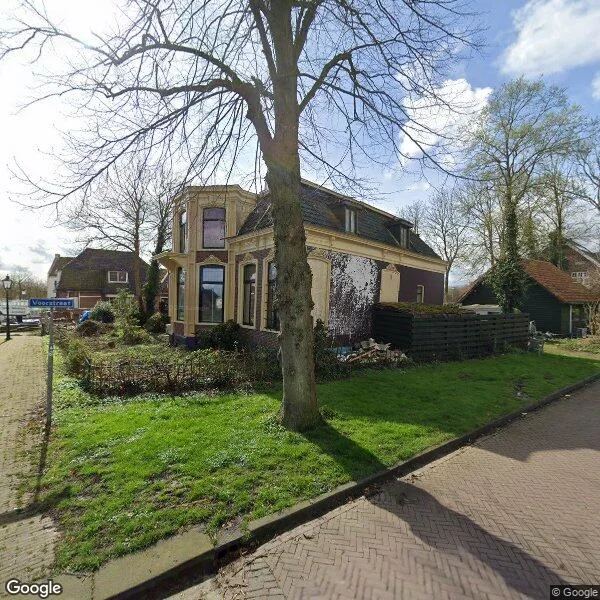 Straatbeeld van Voorstraat 1, 9693EE Bad Nieuweschans