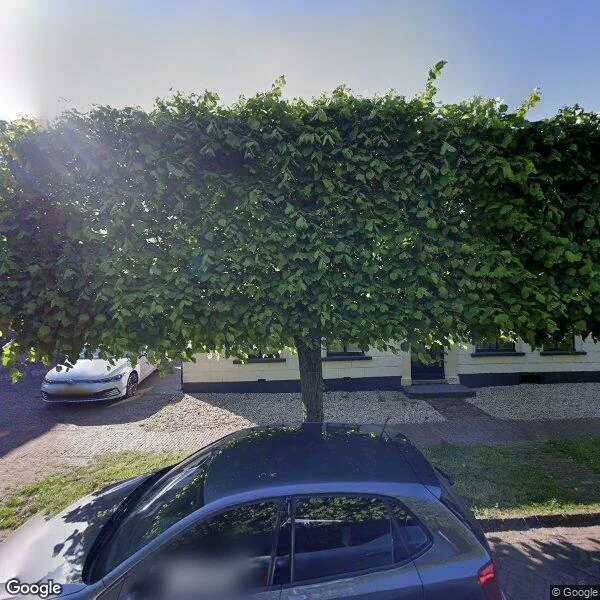 Straatbeeld van Voorstraat 11, 4153AH Beesd