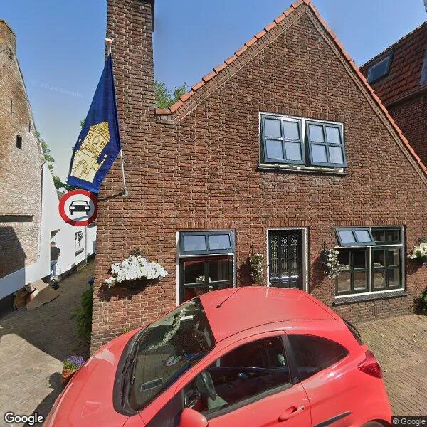 Straatbeeld van Voorstraat 19, 4161CS Heukelum