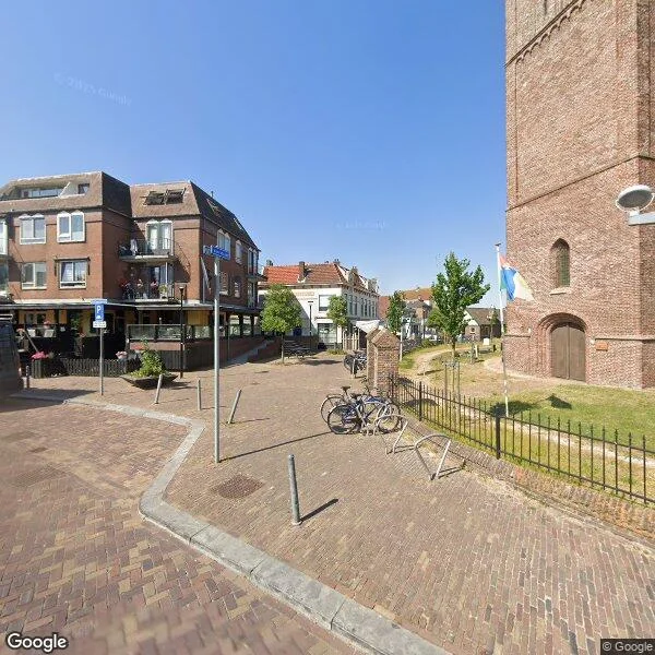Straatbeeld van Voorstraat 2, 1949BH Wijk aan Zee