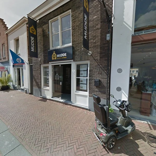 Straatbeeld van Voorstraat 44A, 3201BB Spijkenisse