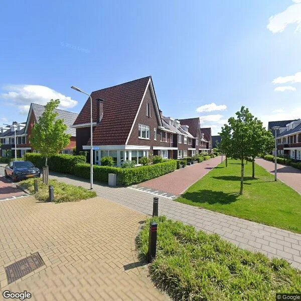 Straatbeeld van Voorzoom 18, 2751HD Moerkapelle