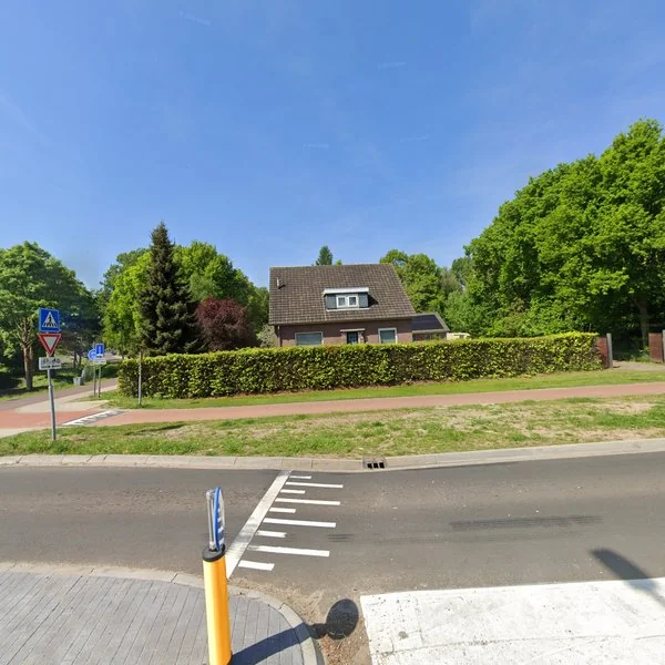 Straatbeeld van Vorstenbosscheweg 2, 5461LA Veghel