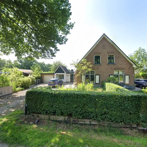 Straatbeeld van Vosstraat 13, 6971KN Brummen