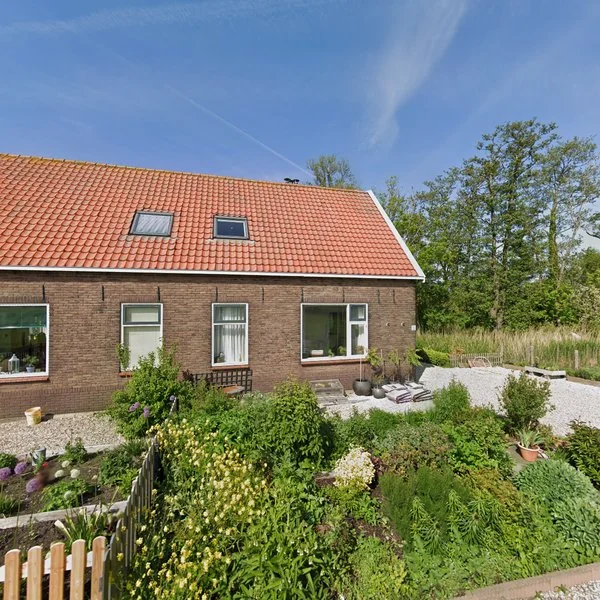 Straatbeeld van Vriezekoop 43, 2451CR Leimuiden