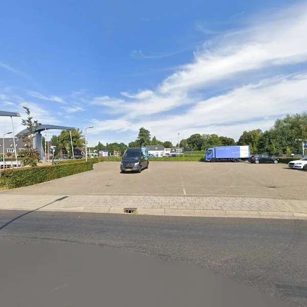 Straatbeeld van Vriezenveenseweg 2a, 7681DR Vroomshoop