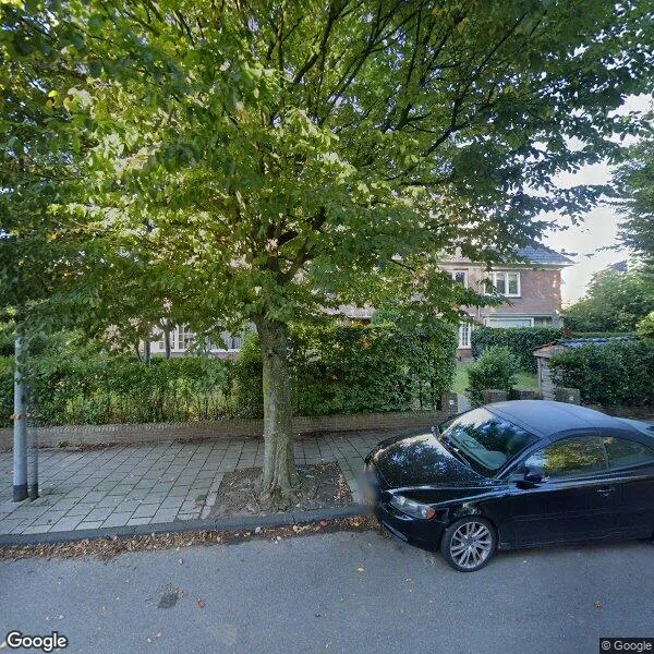 Straatbeeld van Vrijburglaan 36, 2051LD Overveen