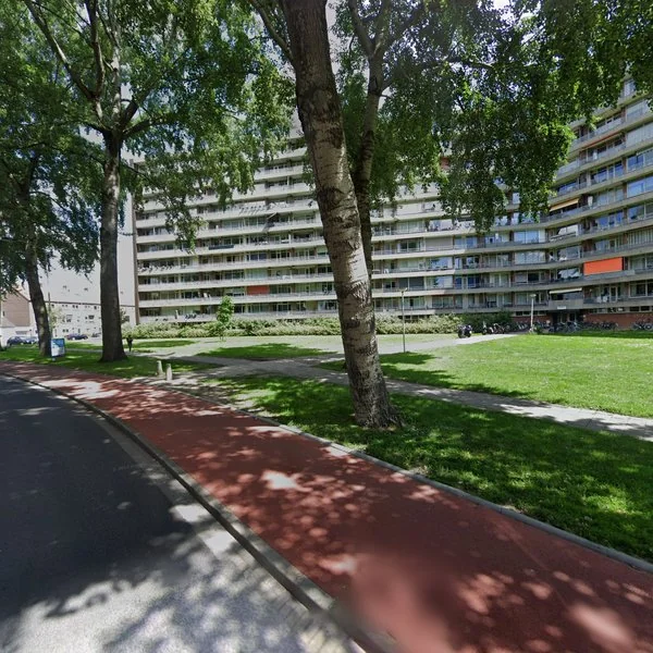 Straatbeeld van Vrijheer van Eslaan 435, 3353TL Papendrecht