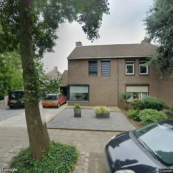 Straatbeeld van Vuurdoornstraat 8, 6101MA Echt