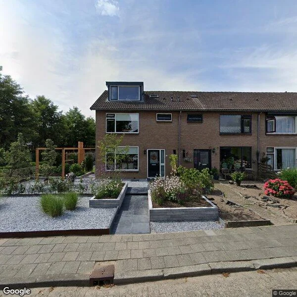 Straatbeeld van Waalstraat 7, 4157GB Enspijk