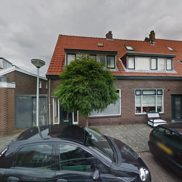 Straatbeeld van Wagendwarsstraat 2, 2161ZJ Lisse