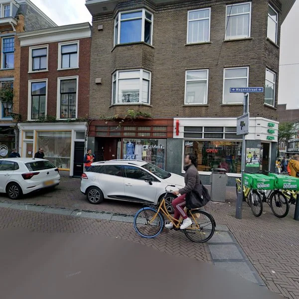 Straatbeeld van Wagenstraat 141, 2512AV Den Haag