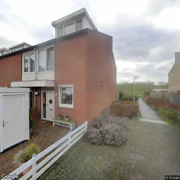 Straatbeeld van Walvisbaai 28, 2904BM Capelle aan den IJssel