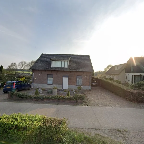 Straatbeeld van Wanroijseweg 52, 5454NE Sint Hubert