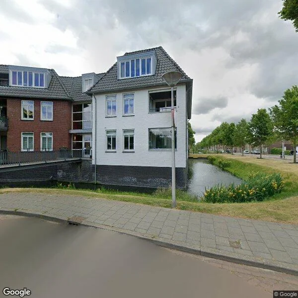 Straatbeeld van Wapenplaats 72, 4651DV Steenbergen