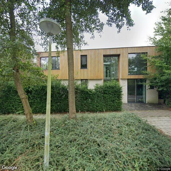 Straatbeeld van Warmelo 10, 1081HS Amsterdam