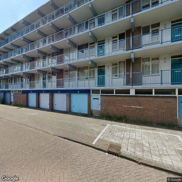 Straatbeeld van Warnsborn 40, 1025CB Amsterdam