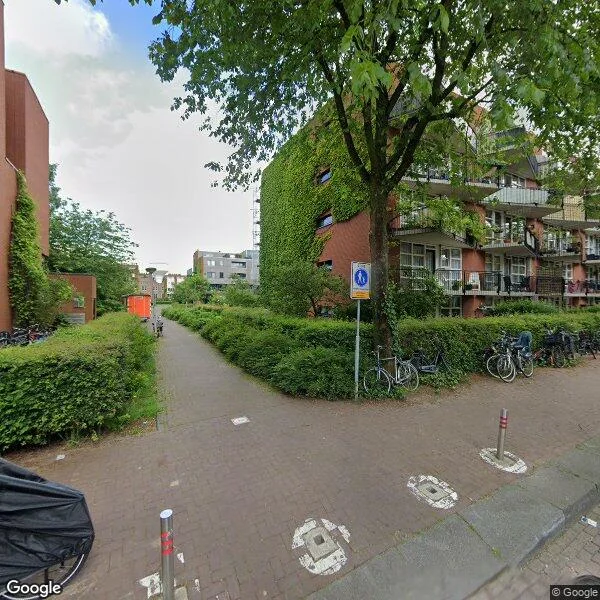Straatbeeld van Waterloop 498, 1051PR Amsterdam