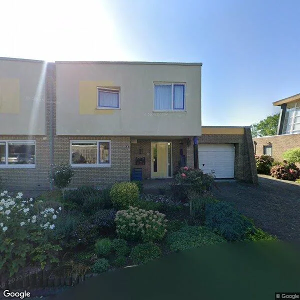 Straatbeeld van Weegbree 19, 7909HR Hoogeveen