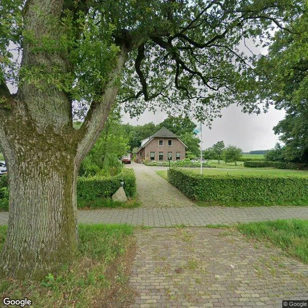 Straatbeeld van Weerdingerstraat 162A, 7822BH Emmen