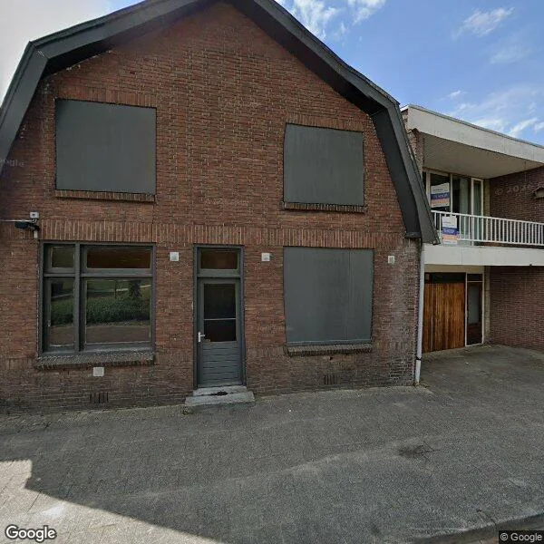 Straatbeeld van Weeshuisstraat 27, 7741GP Coevorden