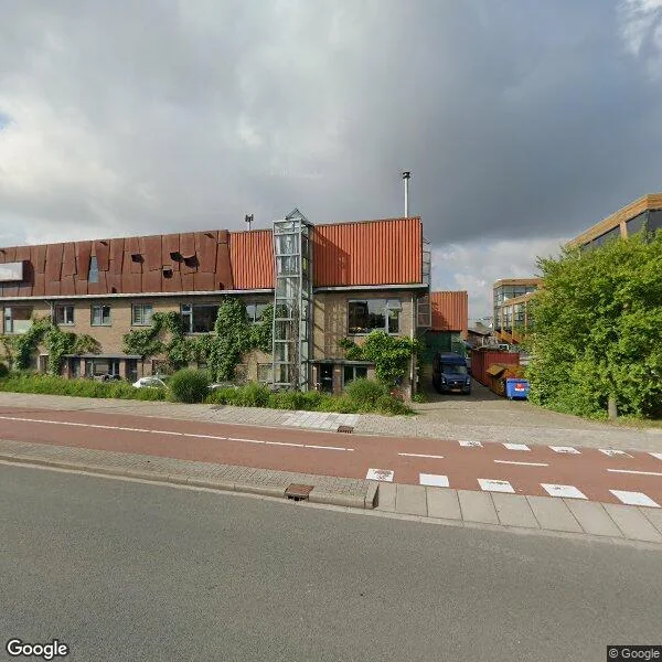 Straatbeeld van Weesperstraat 102, 1112AP Diemen