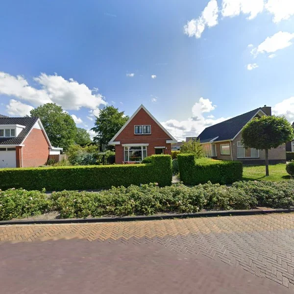 Straatbeeld van Weibuorren 28, 9247BB Ureterp