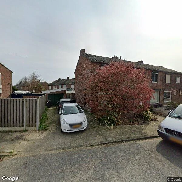 Straatbeeld van Weijenbergstraat 35, 6431AJ Hoensbroek