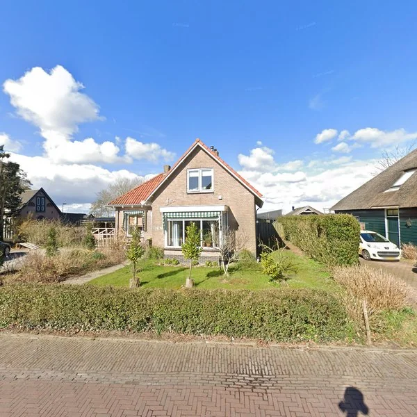 Straatbeeld van Westeinde 10, 1674PP Opperdoes