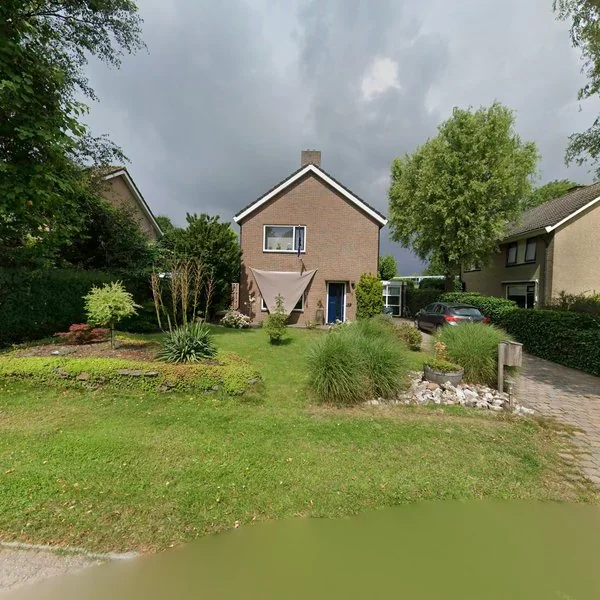 Straatbeeld van Westeinde 18, 9415PJ Hijken