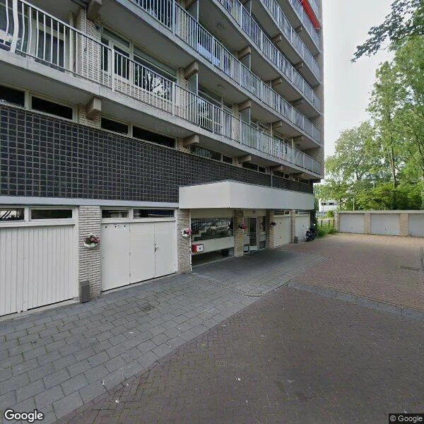 Straatbeeld van Westelijk Halfrond 483, 1183JD Amstelveen