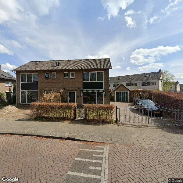 Straatbeeld van Westenenkerweg 107, 7335CV Apeldoorn