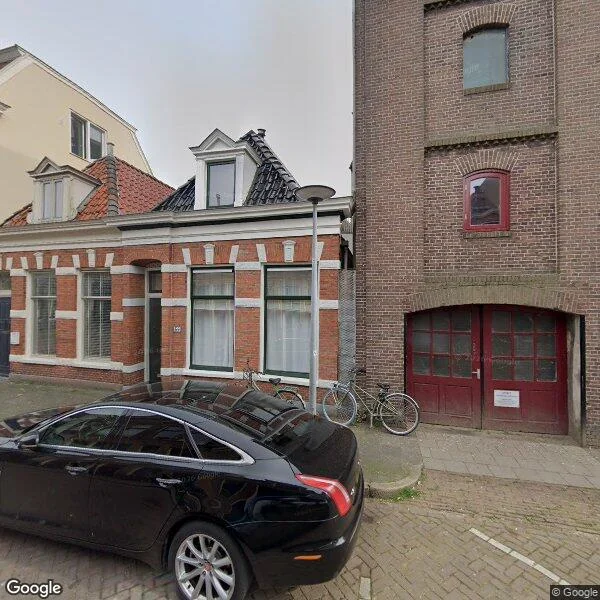 Straatbeeld van Westerhavenstraat 36, 9718AM Groningen