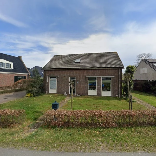 Straatbeeld van Westerweg 124, 1906EK Limmen